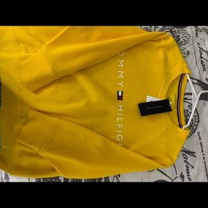 Tommy Hilfiger sweater